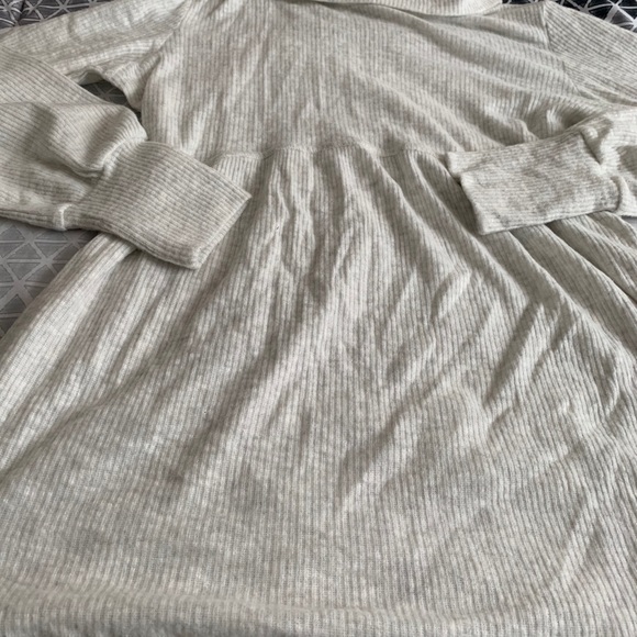 [NWOT] Maurices Cozy Cowl Neck Tunic Babydoll Top - Picture 3 of 8